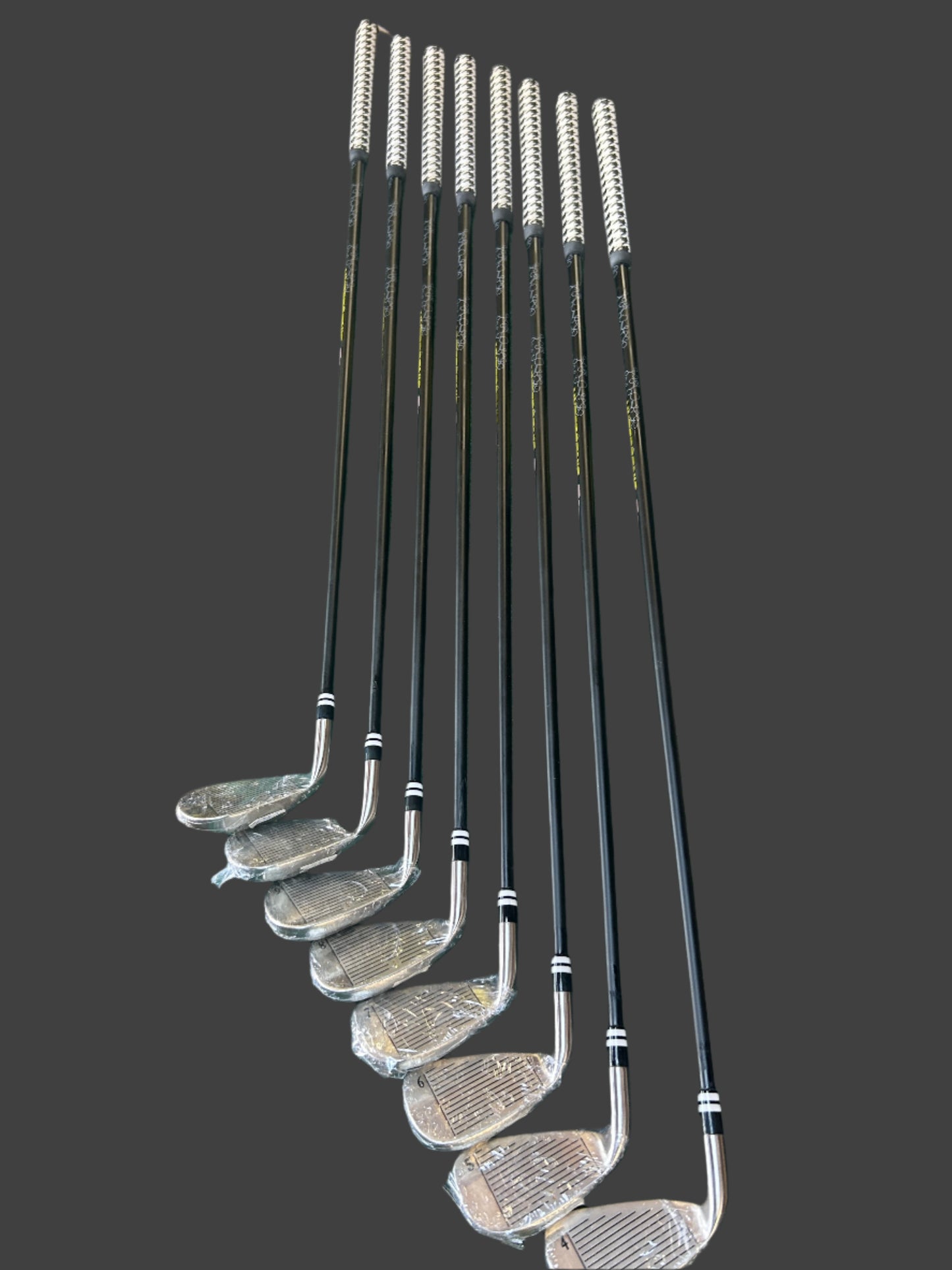 MERCEDES GOLF CHARISMA IRONS 4 - SW SENIOR FLEX RH