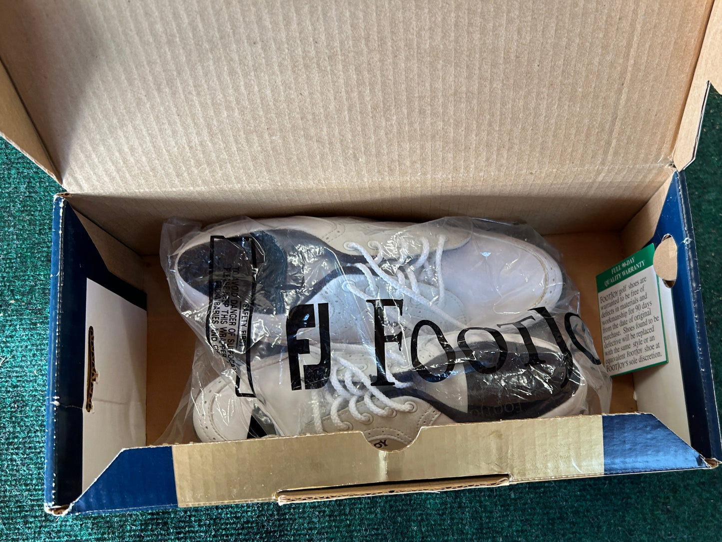 Footjoy Women's Greenjoy size 6 M
