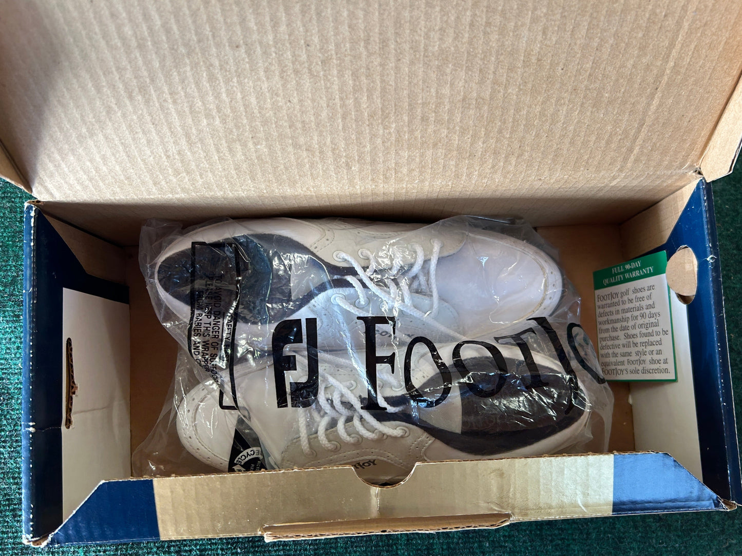 Footjoy Women's Greenjoy size 6 M
