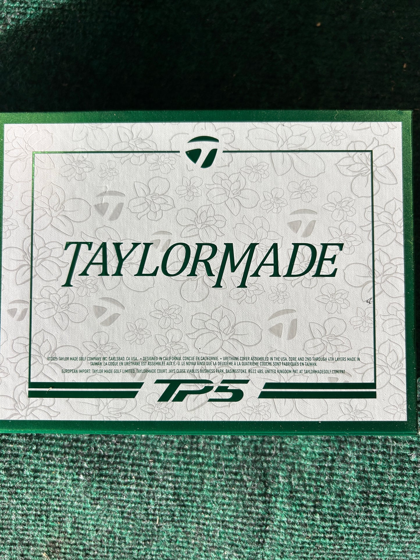 Taylormade TP5 2025 Masters Edition season starter  Azalea Golf balls